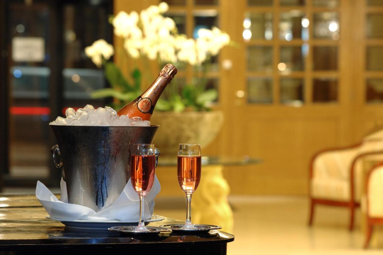เลอชาเทอแลง บูติคโฮเต็ล Hotel บรัสเซลส์ ภายนอก รูปภาพ Champagne
