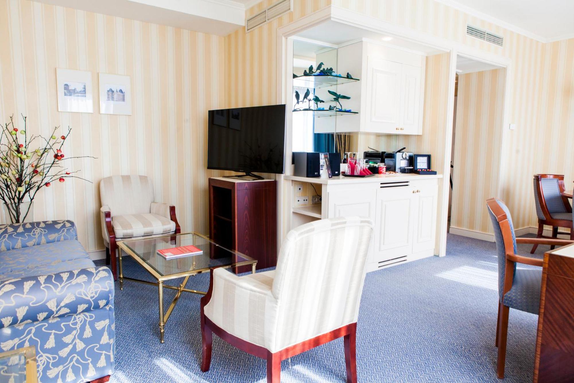 เลอชาเทอแลง บูติคโฮเต็ล Hotel บรัสเซลส์ ภายนอก รูปภาพ